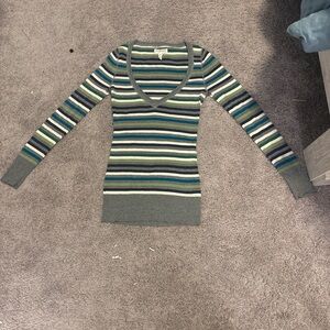 Aeropostale Multicolor Striped V-Neck Sweater